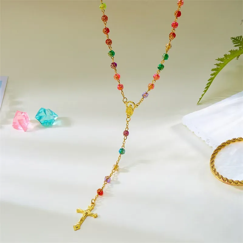 Chapelet perles de roses